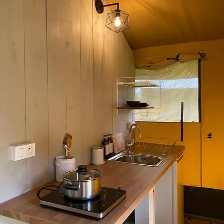 Glamping Tent In Oase Van Groen Lier Exterior photo